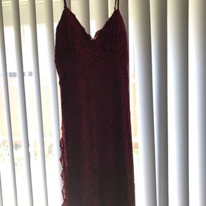 Maxi burgundy dress